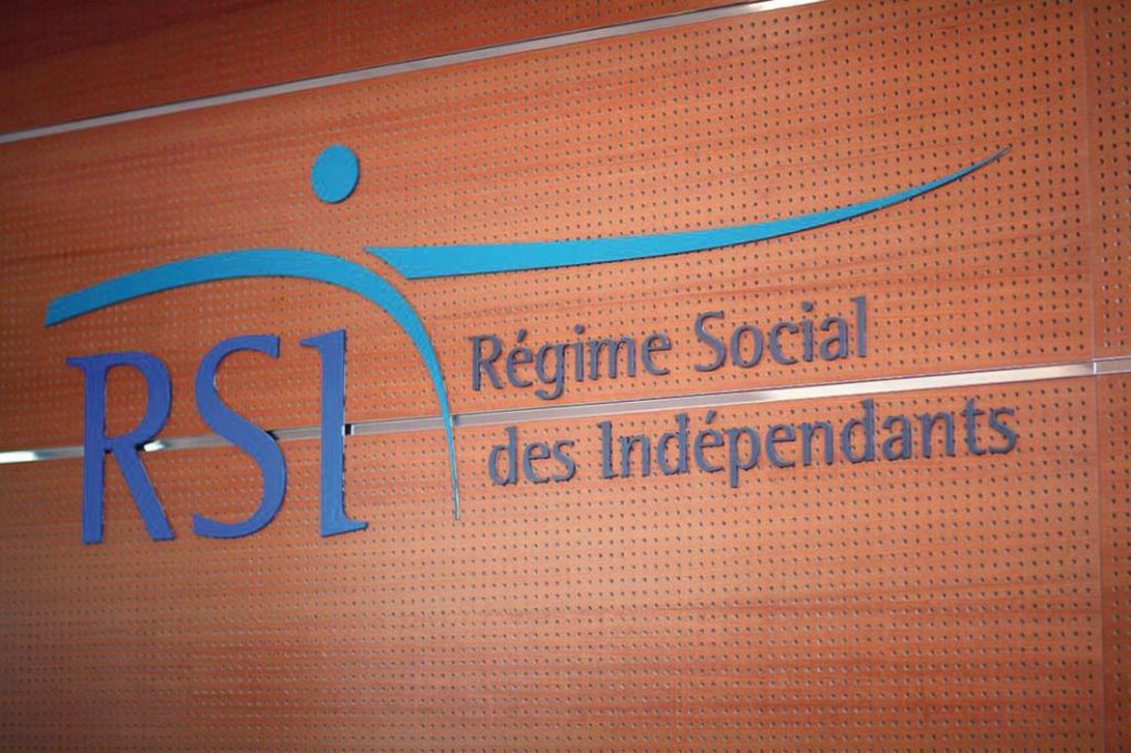 Quelle est la différence entre le RSI et le régime général